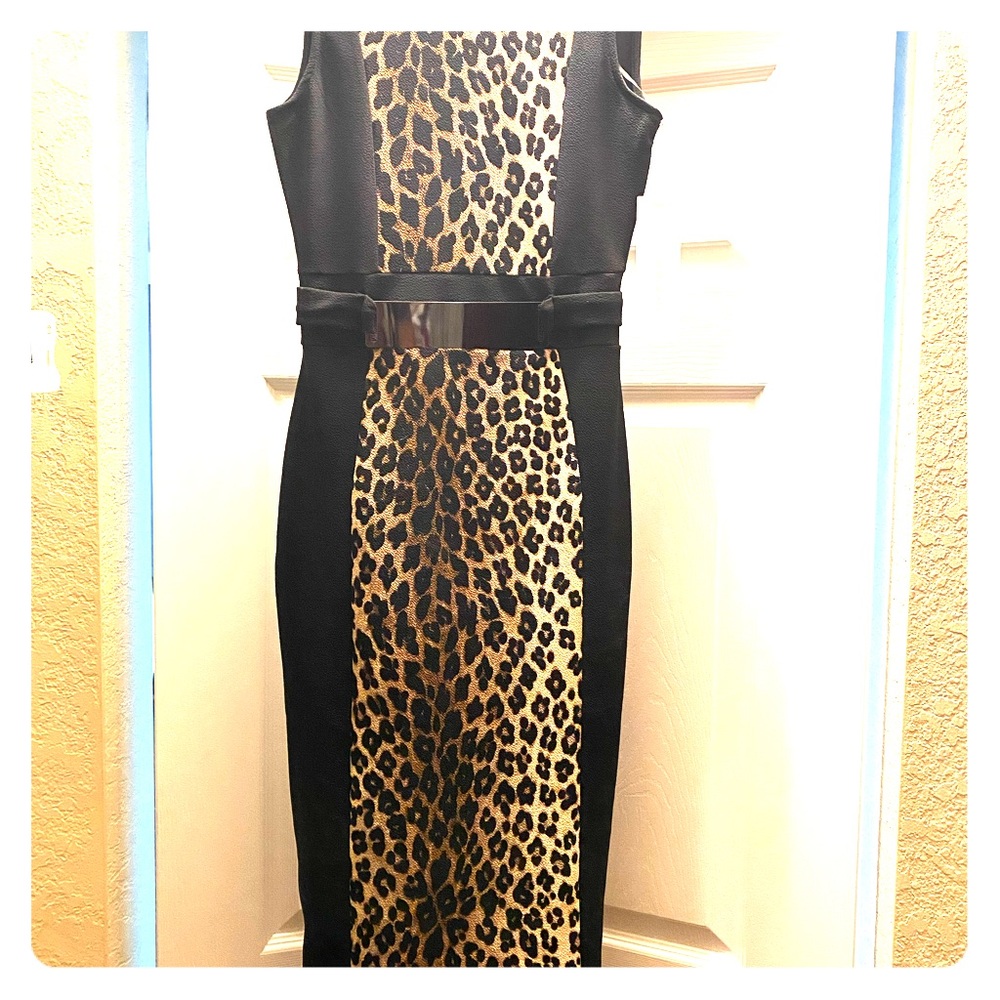 CHEETAH PATTERN BLACK DRESS WITH BELT